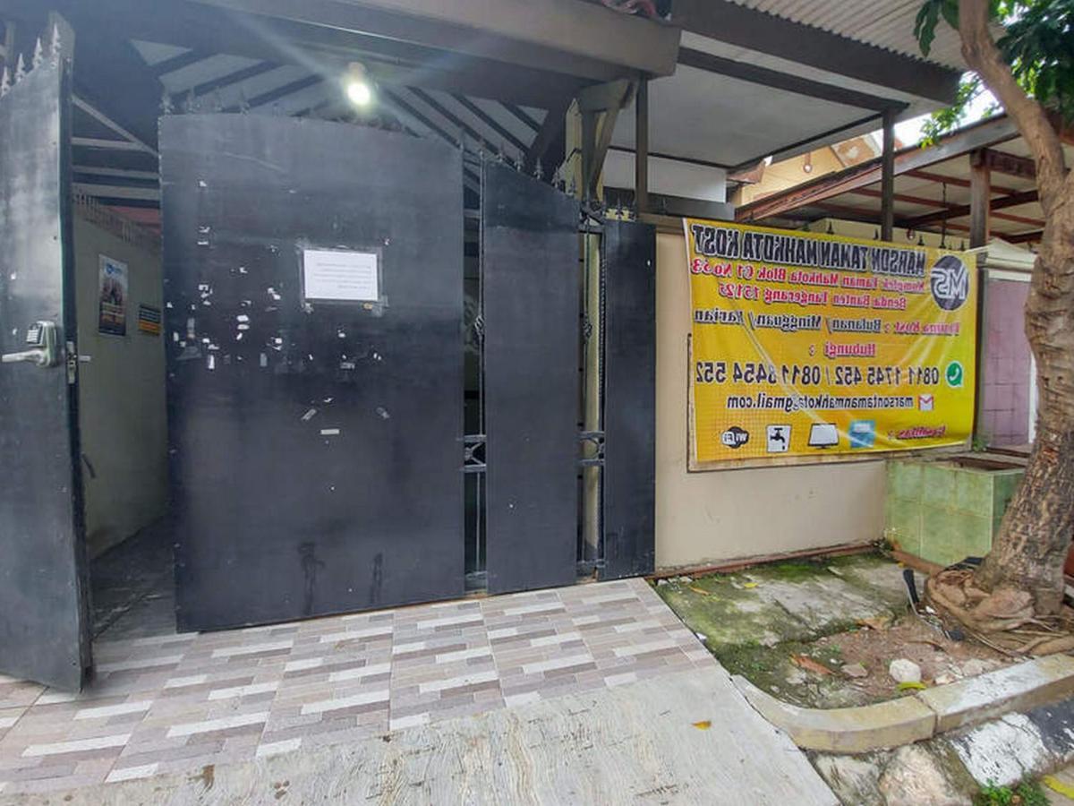 Marson Taman Mahkota Syariah Residence Redpartner Tangerang Exterior photo
